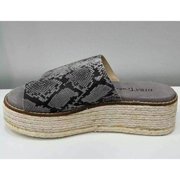 Diba True Demi Chase Snake Print Gray Wedge Sandal Espadrille New In Box Size 10 - Picture 2 of 9
